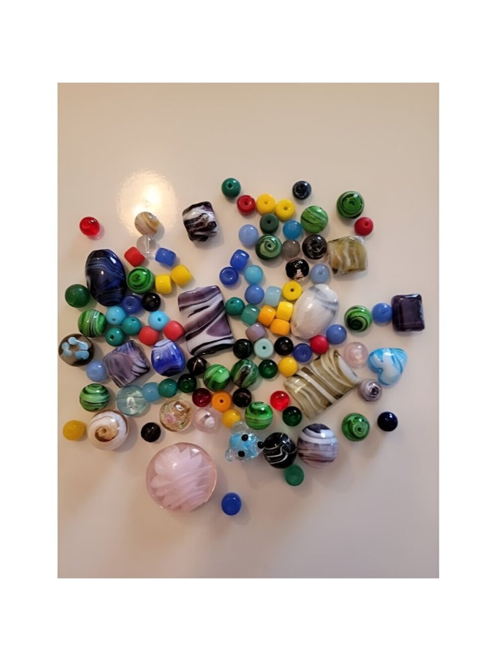 100 Pieces Assorted Glass Beads for Jewelry Making Adults, Large and Small